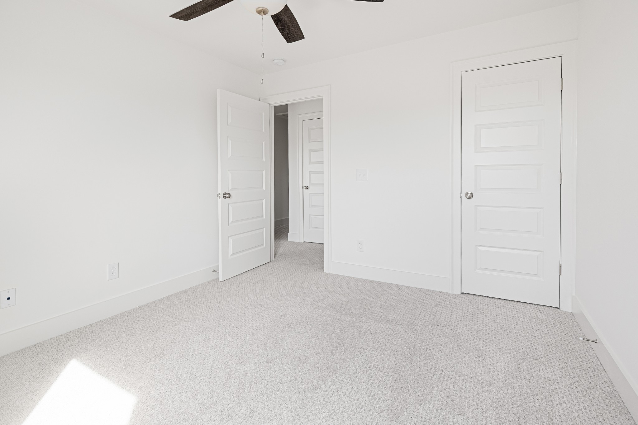 5061 Greentree Dr Property Photo 21