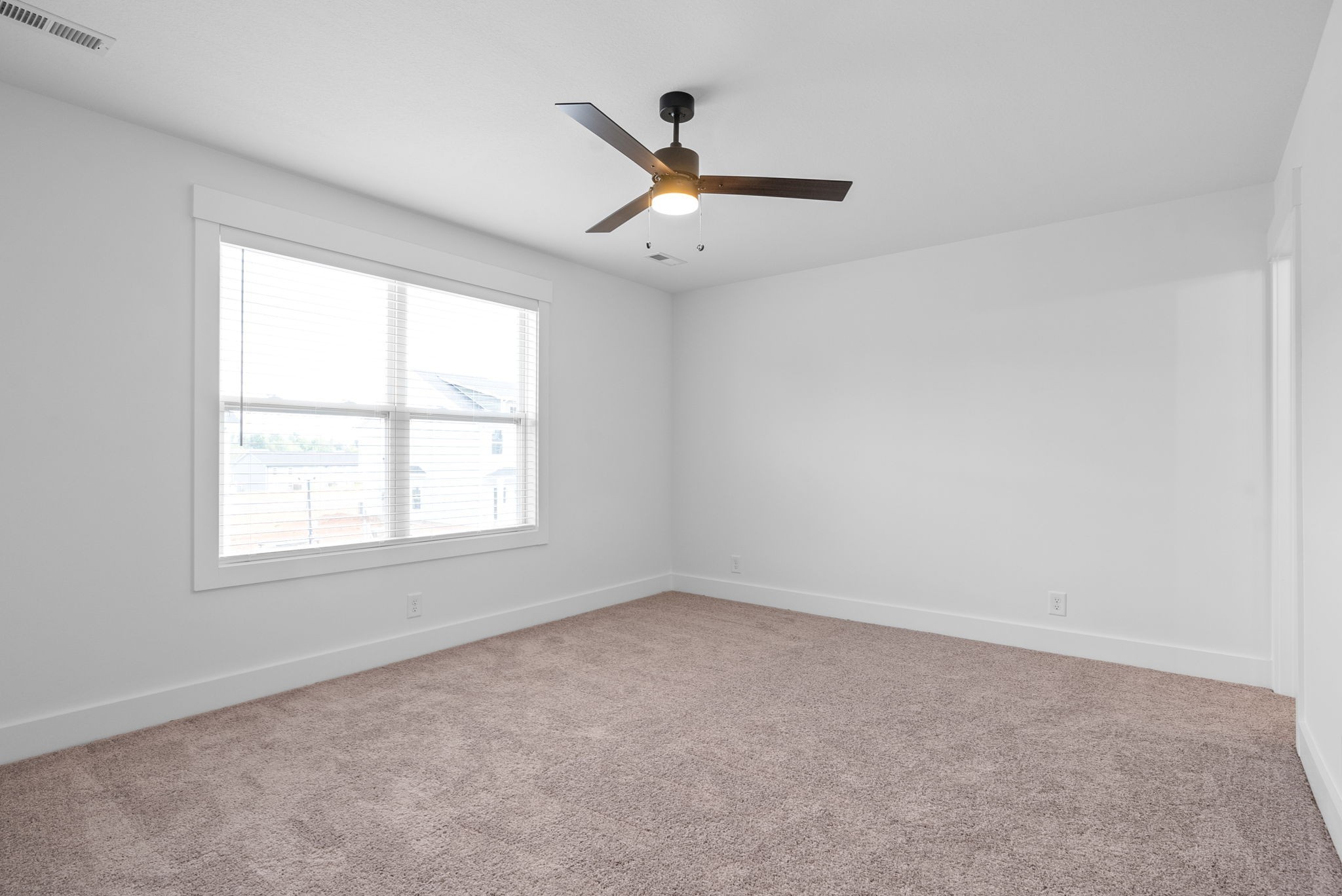 329 Front Ridge Circle Property Photo 20