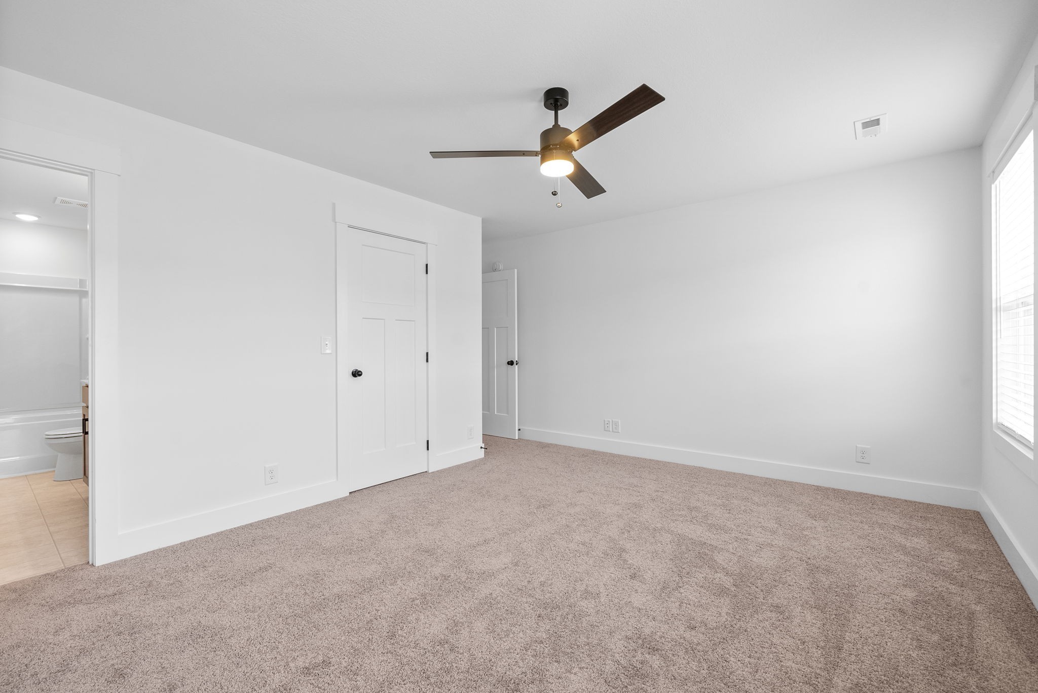 329 Front Ridge Circle Property Photo 21
