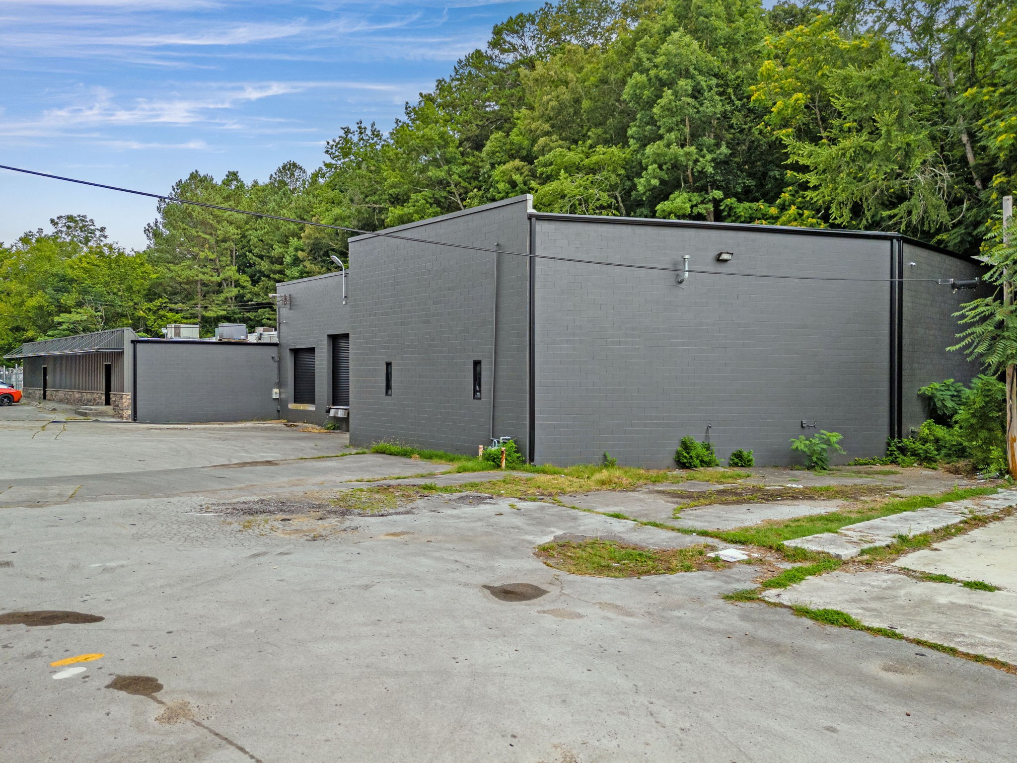 617 Shallowford Rd Property Photo 8