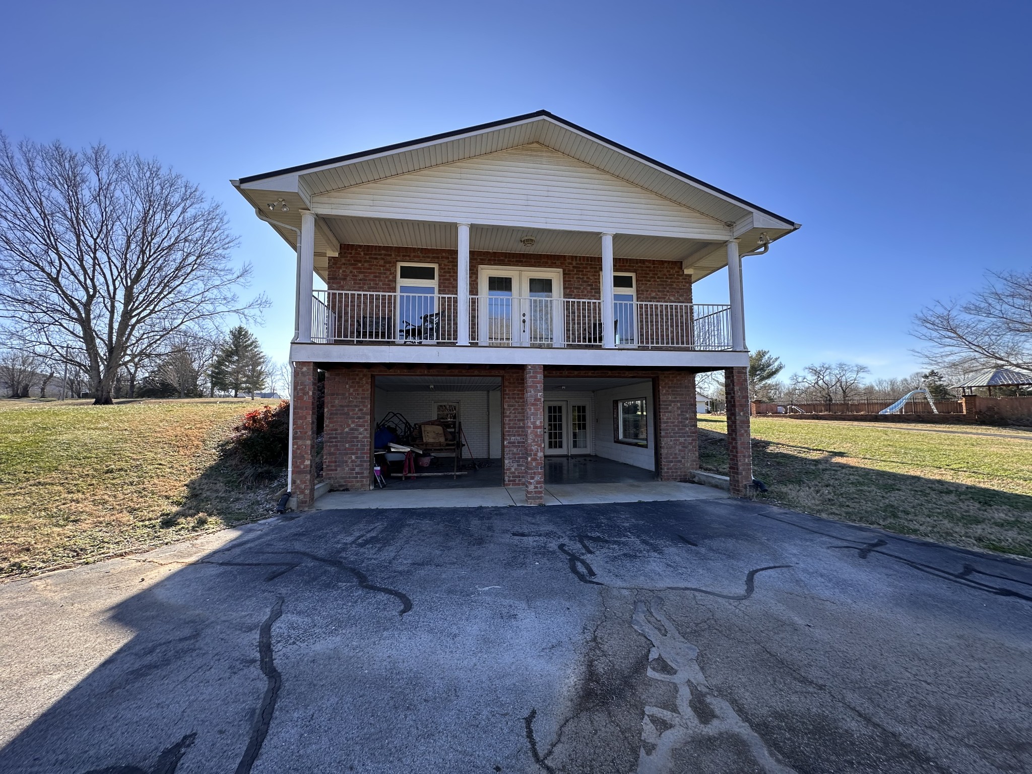 3564 Viola Rd Property Photo 4
