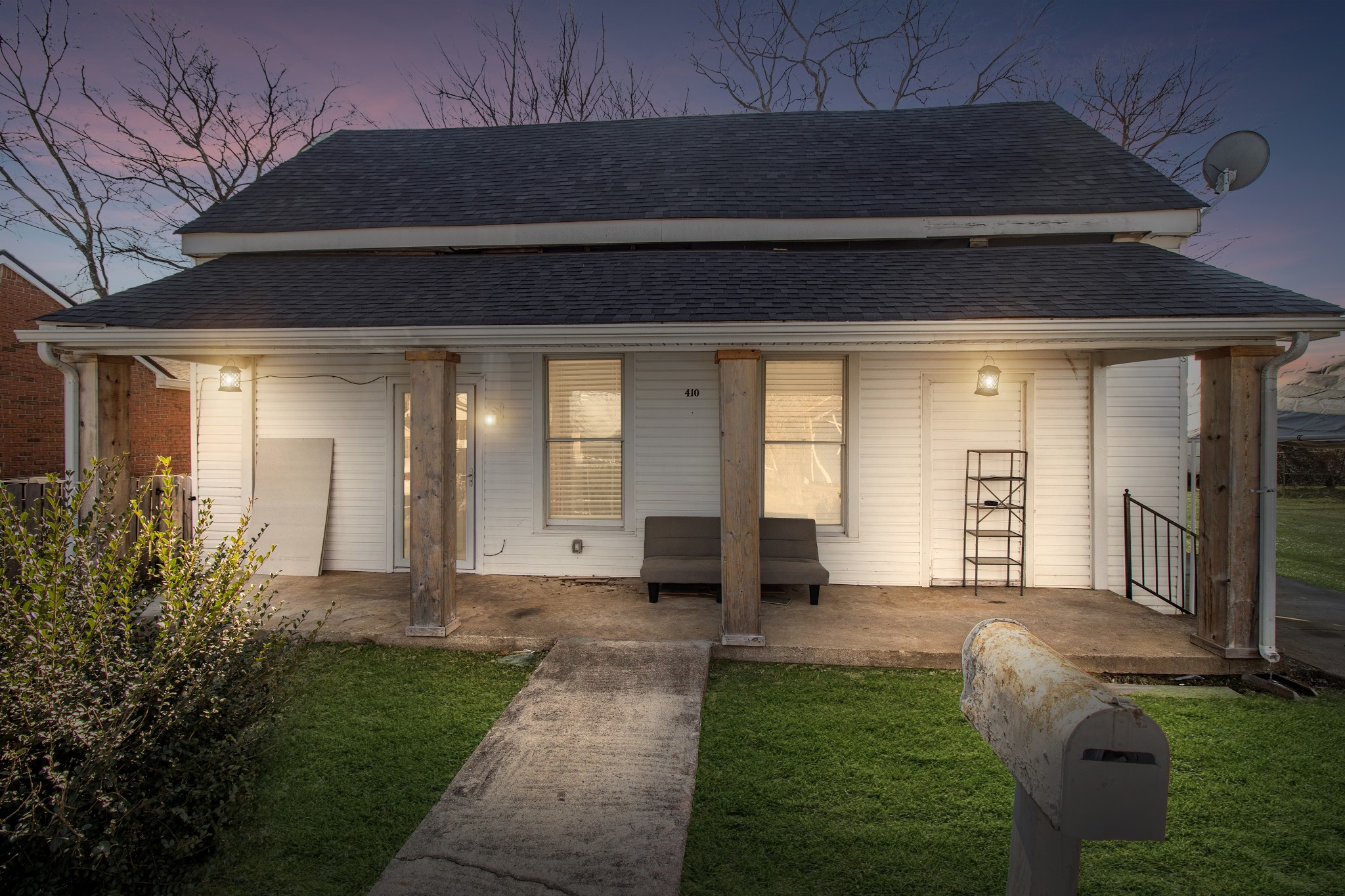 410 Vaughn St Property Photo