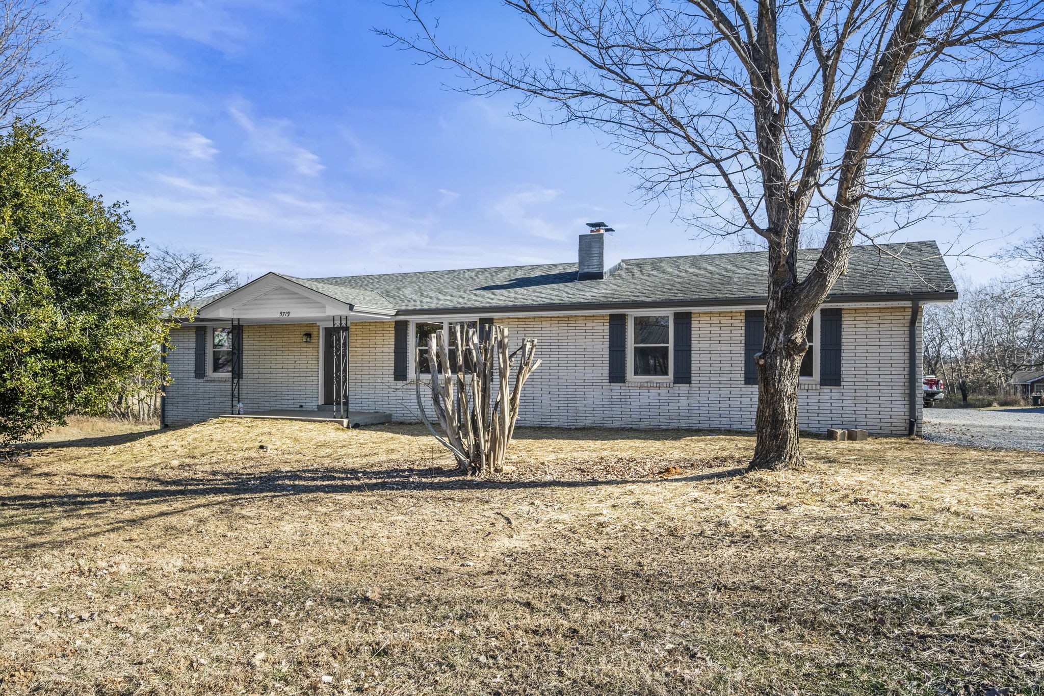 5719 Hwy 161 Property Photo 1