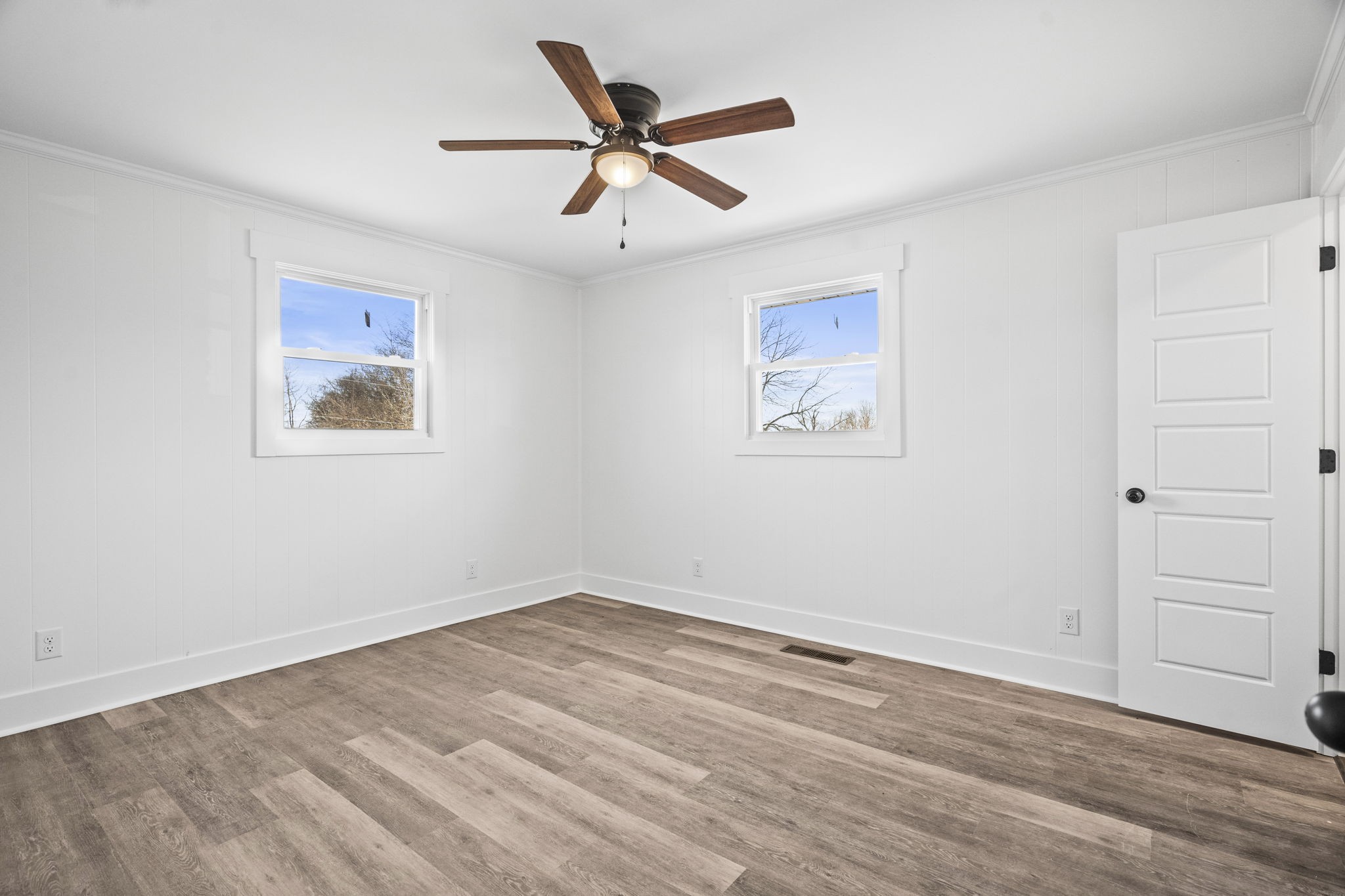 5719 Hwy 161 Property Photo 6
