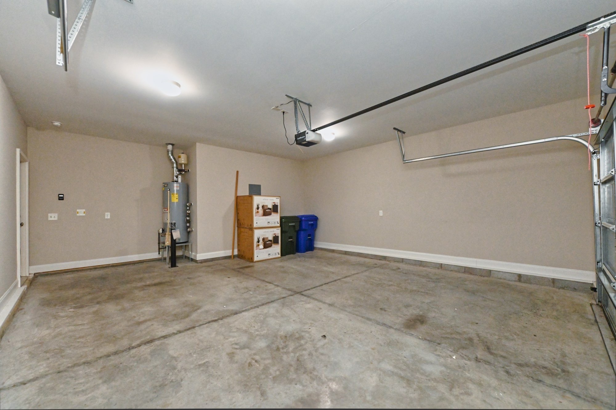 106 Brook Ct Property Photo 38