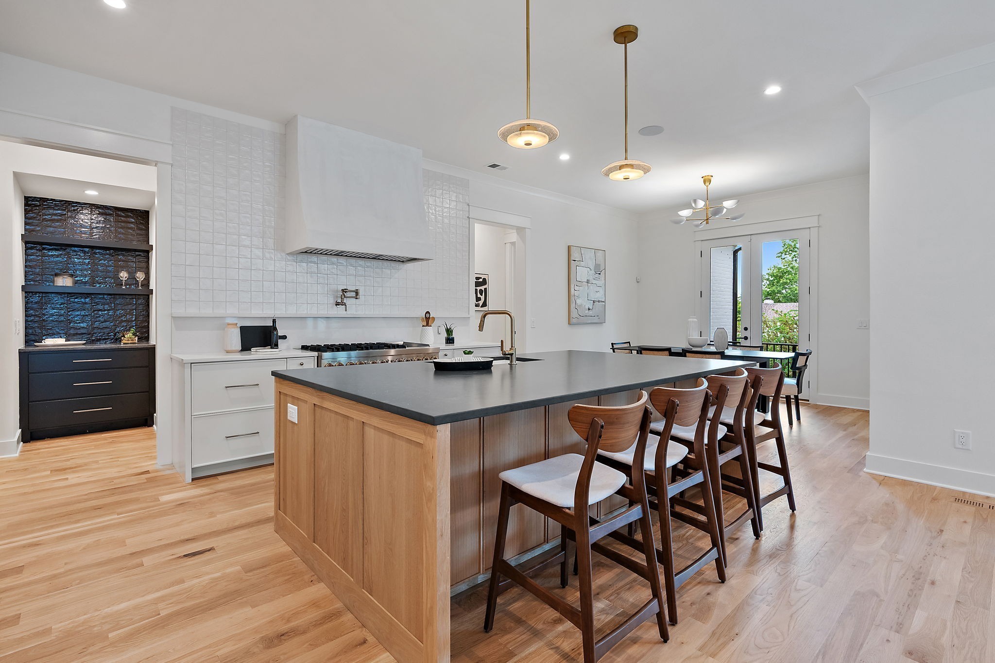 4201 Farrar Avenue Property Photo 3