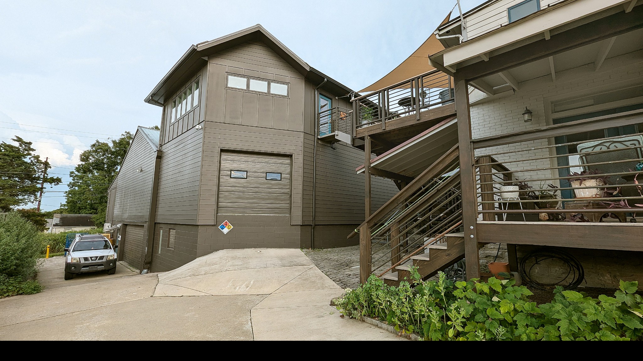 2606 Westwood Dr Property Photo 4