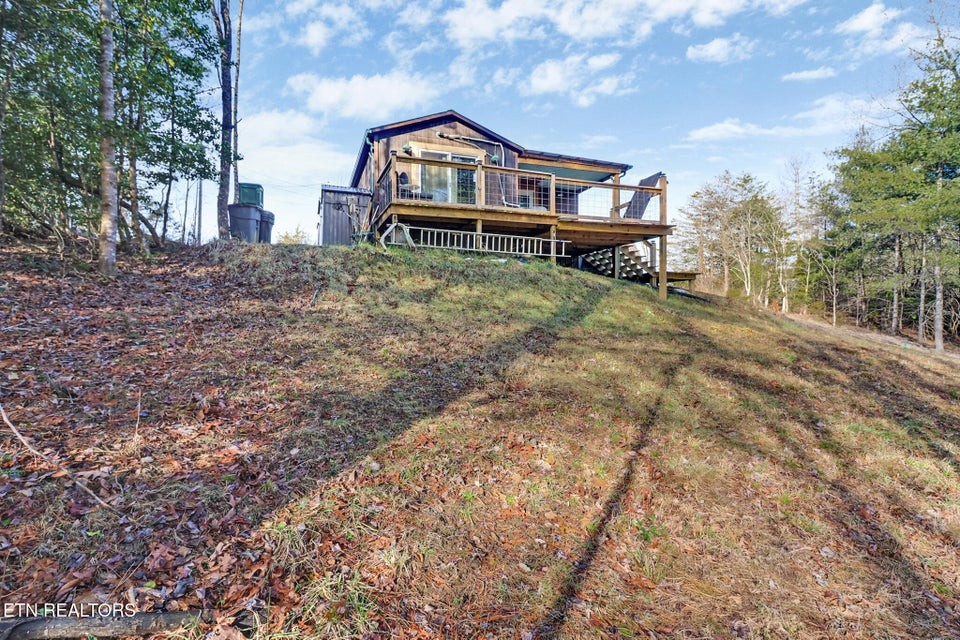 688 Boone Ridge Rd Property Photo 8