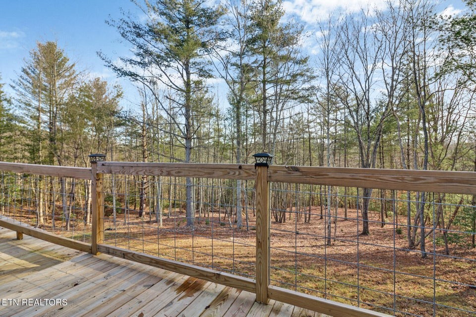 688 Boone Ridge Rd Property Photo 11