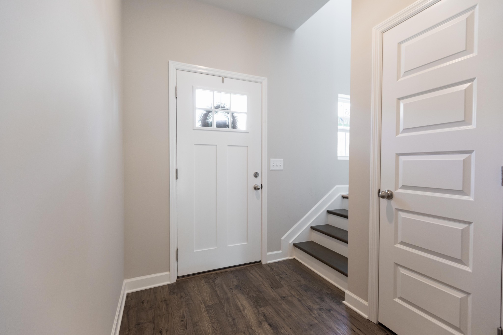422 Bishop Blvd, Nw Property Photo 6
