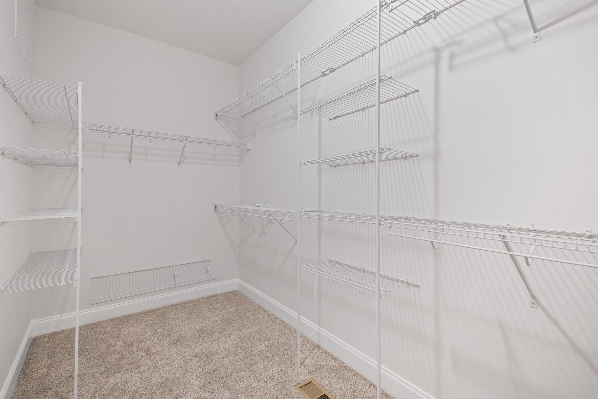 1184 Forsythia Trce Property Photo 12