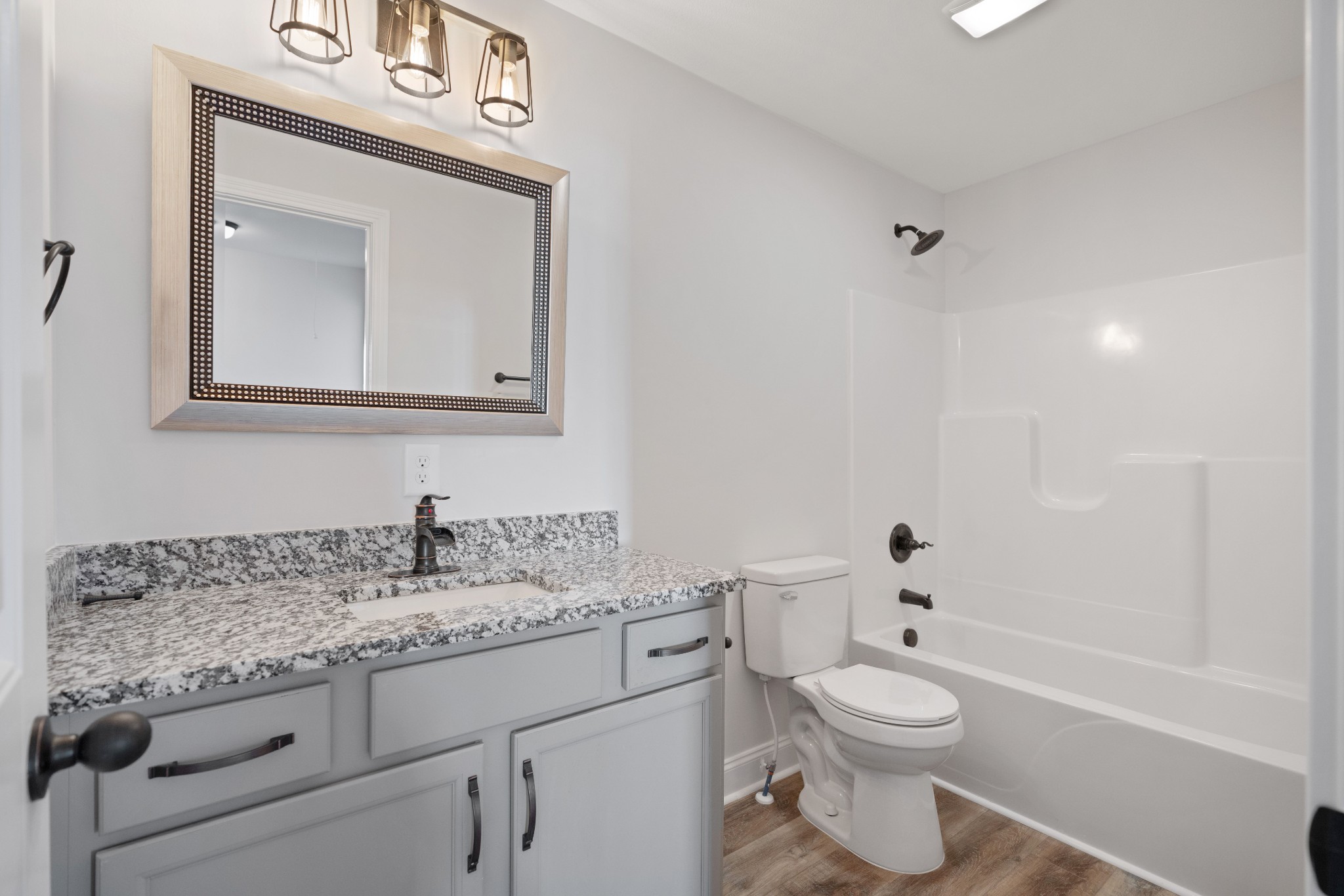 1184 Forsythia Trce Property Photo 14