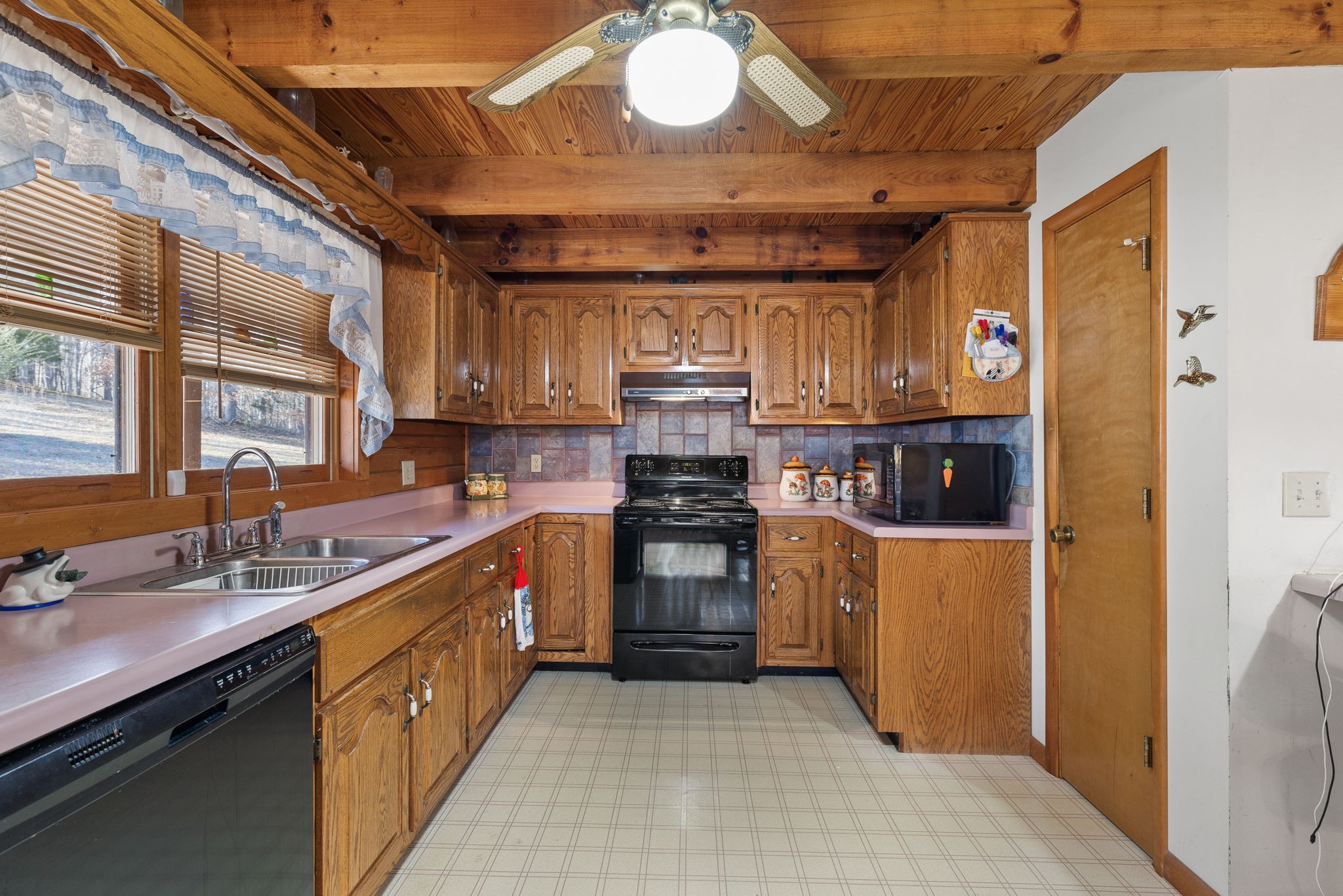 286 Keel Hollow Rd Property Photo 16