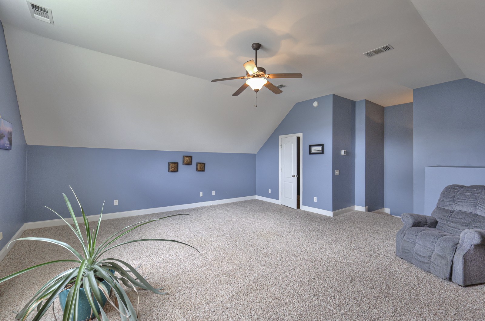 309 Chamblee Ct Property Photo 36