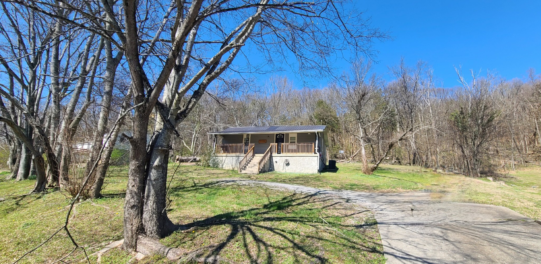 1 Acre Real Estate Listings Main Image