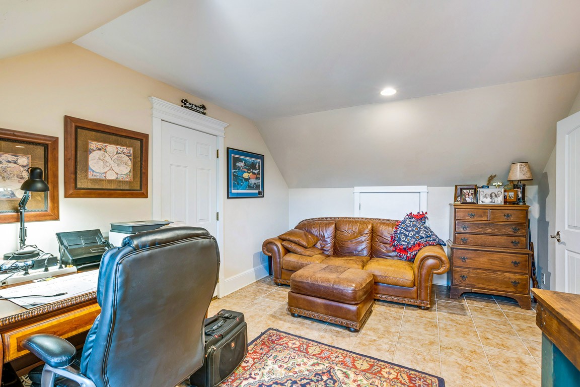 132 Old Lane Rd Property Photo 67