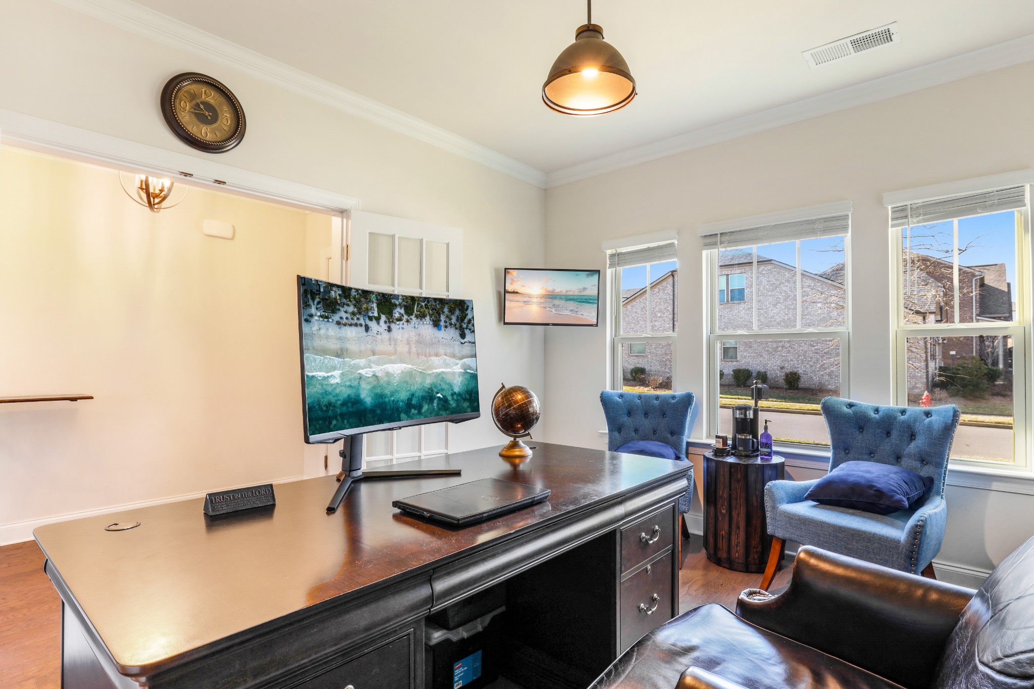 1677 Boardwalk Pl Property Photo 6