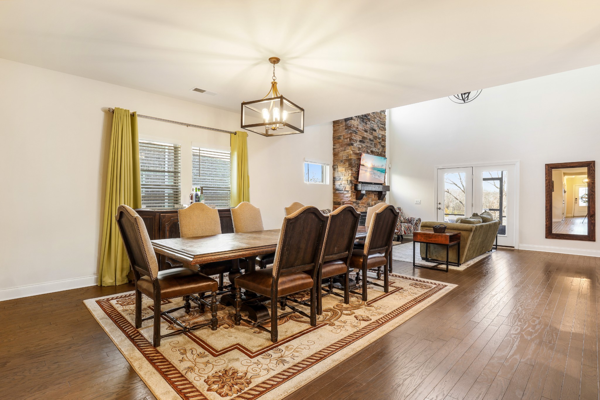 1677 Boardwalk Pl Property Photo 9