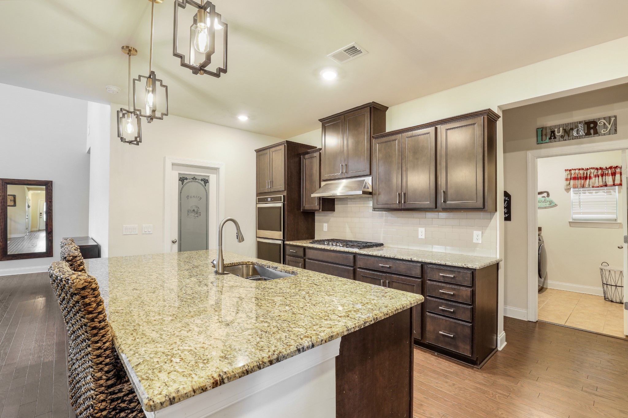 1677 Boardwalk Pl Property Photo 11