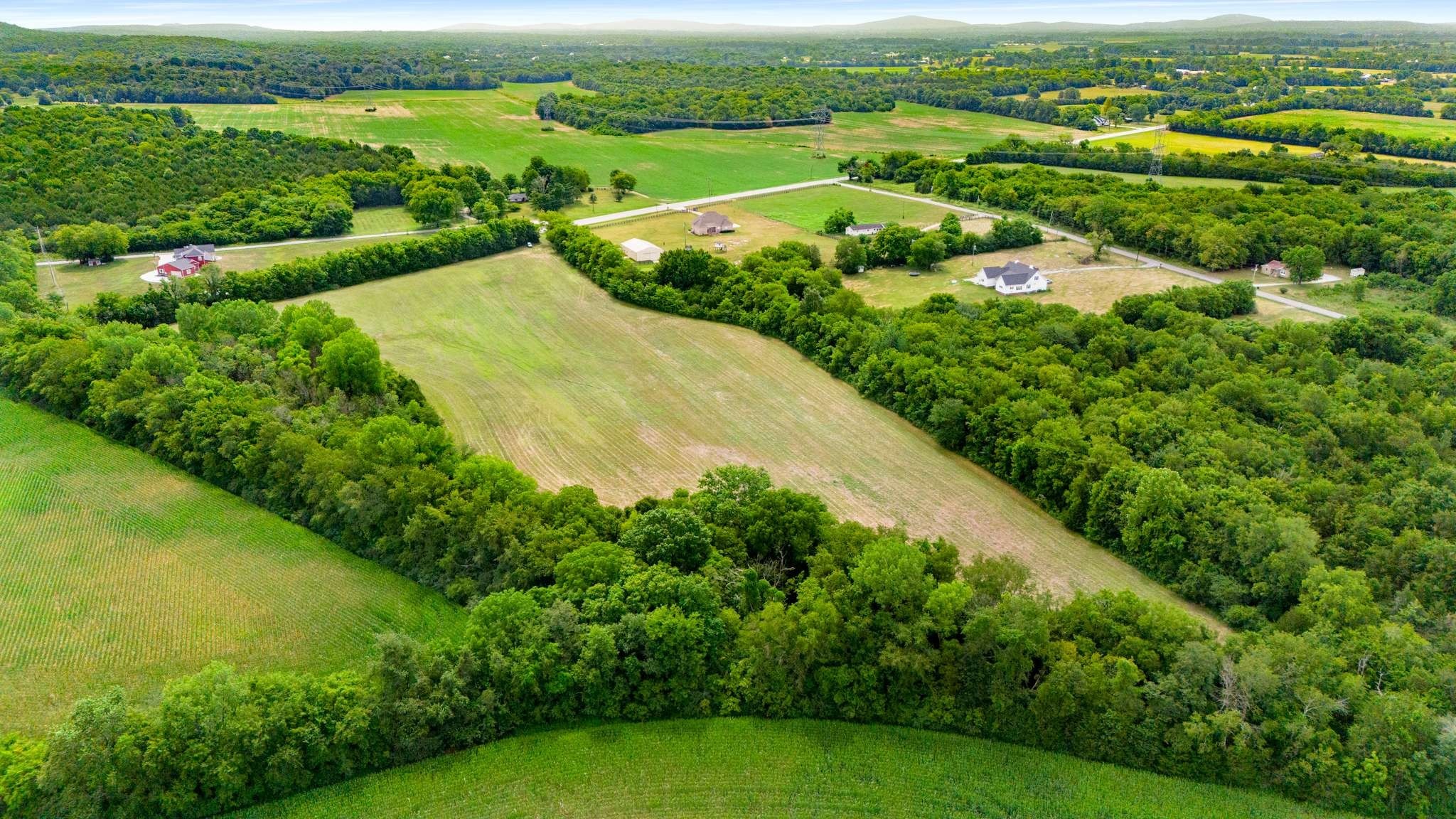 7 Highway 41a Property Photo 17