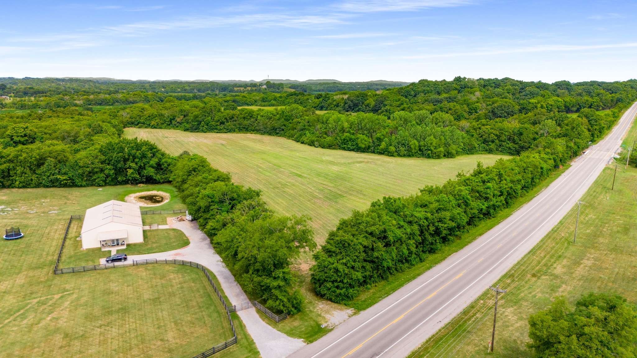7 Highway 41a Property Photo 20