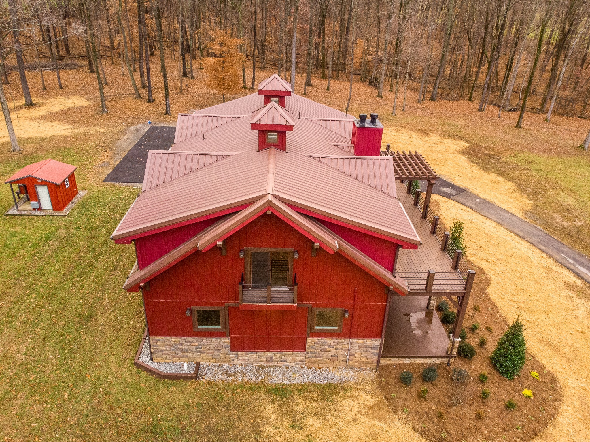 4451 Airport Rd Property Photo 5