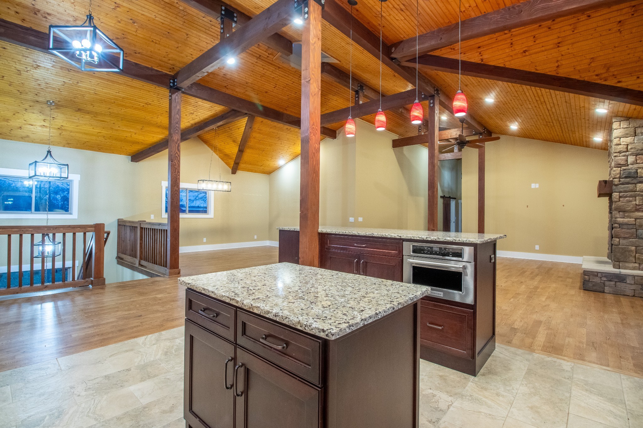 4451 Airport Rd Property Photo 19