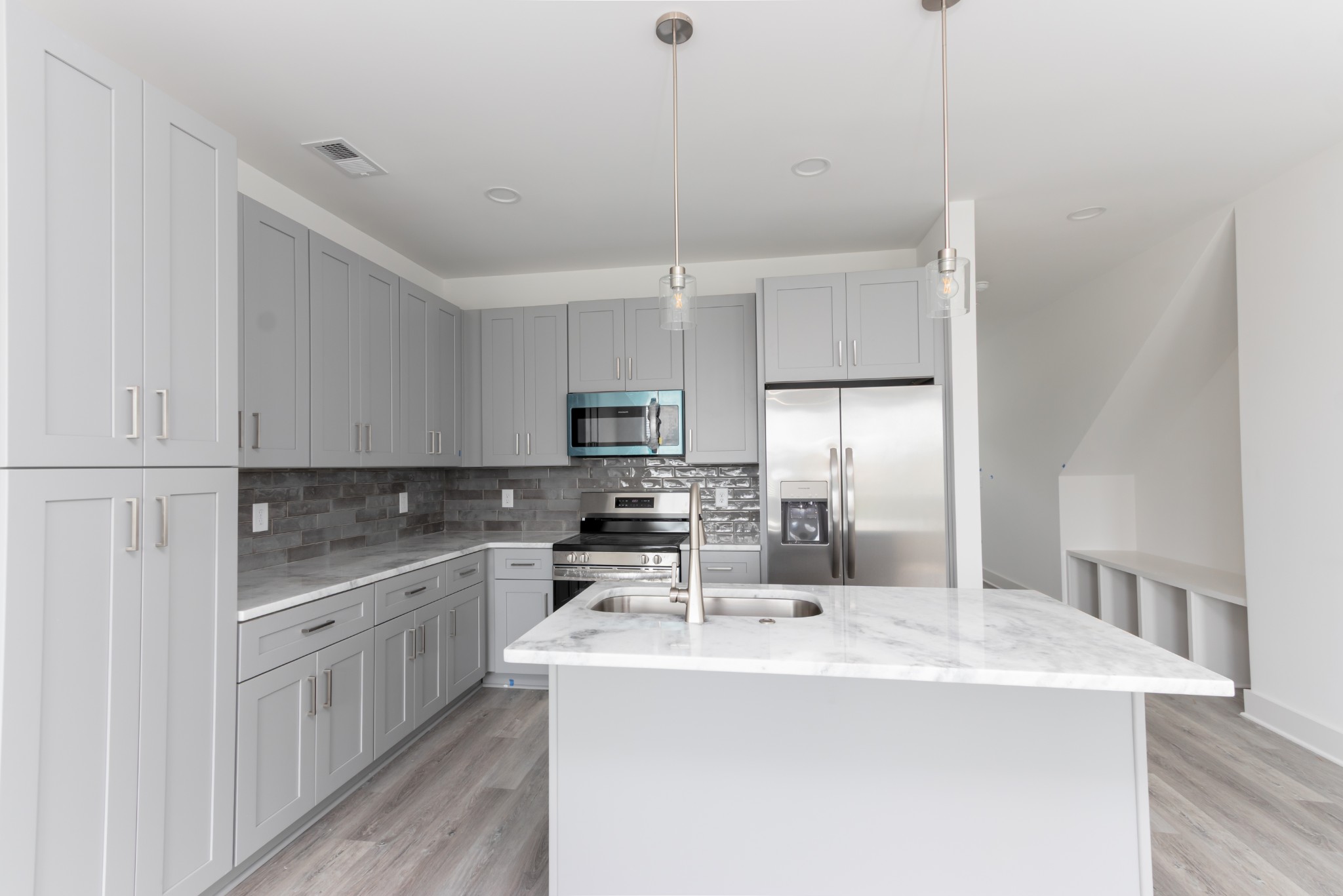 176 High Park Circle Property Photo 18