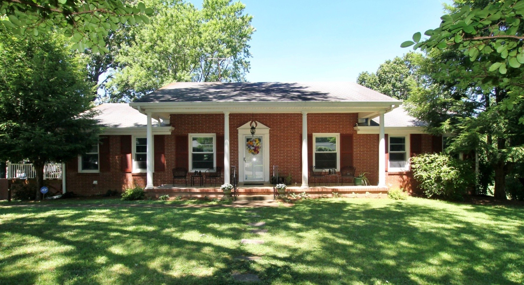 1705 Martindale Dr Property Photo