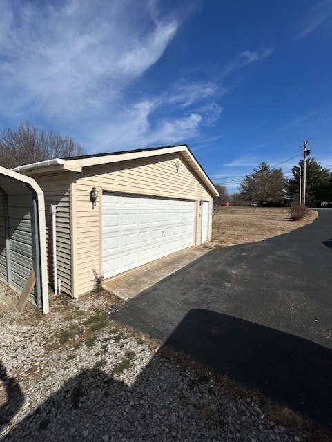 210 Bethlehem Church Rd Property Photo 13