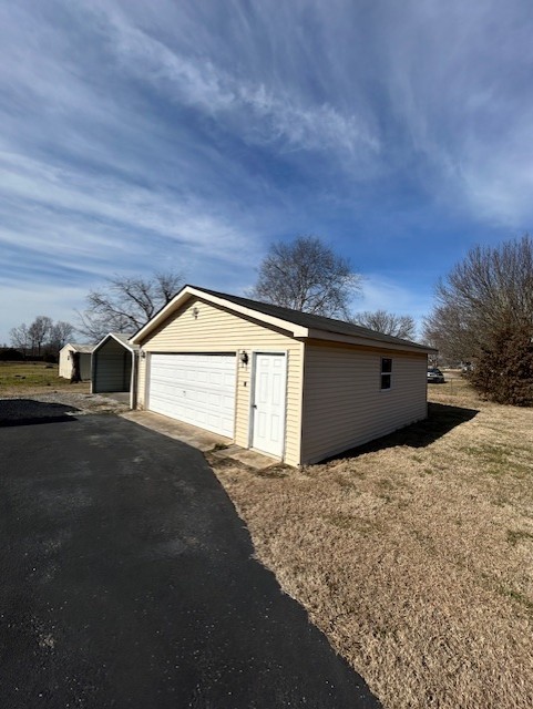 210 Bethlehem Church Rd Property Photo 15