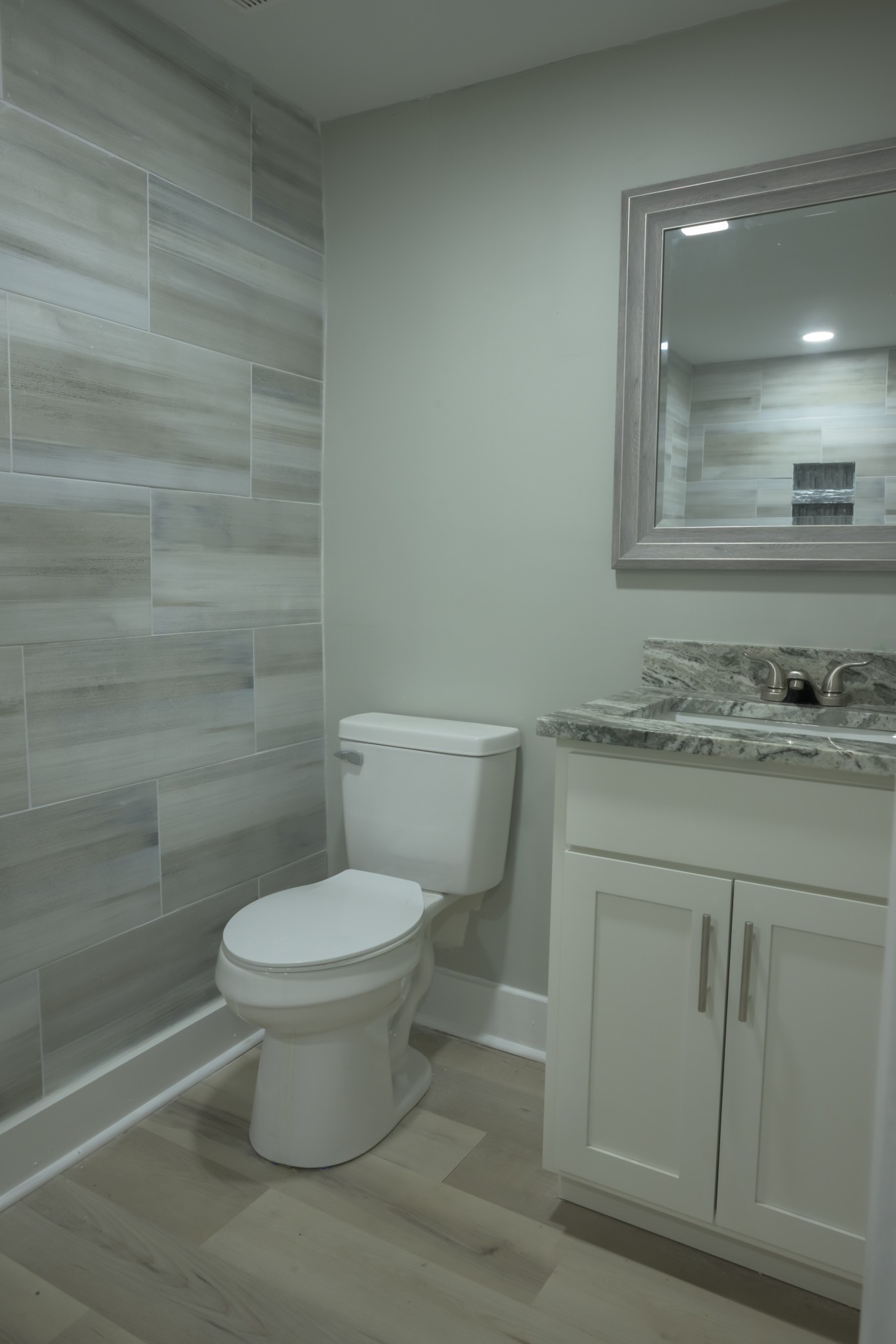 2412 Scovel St Property Photo 10