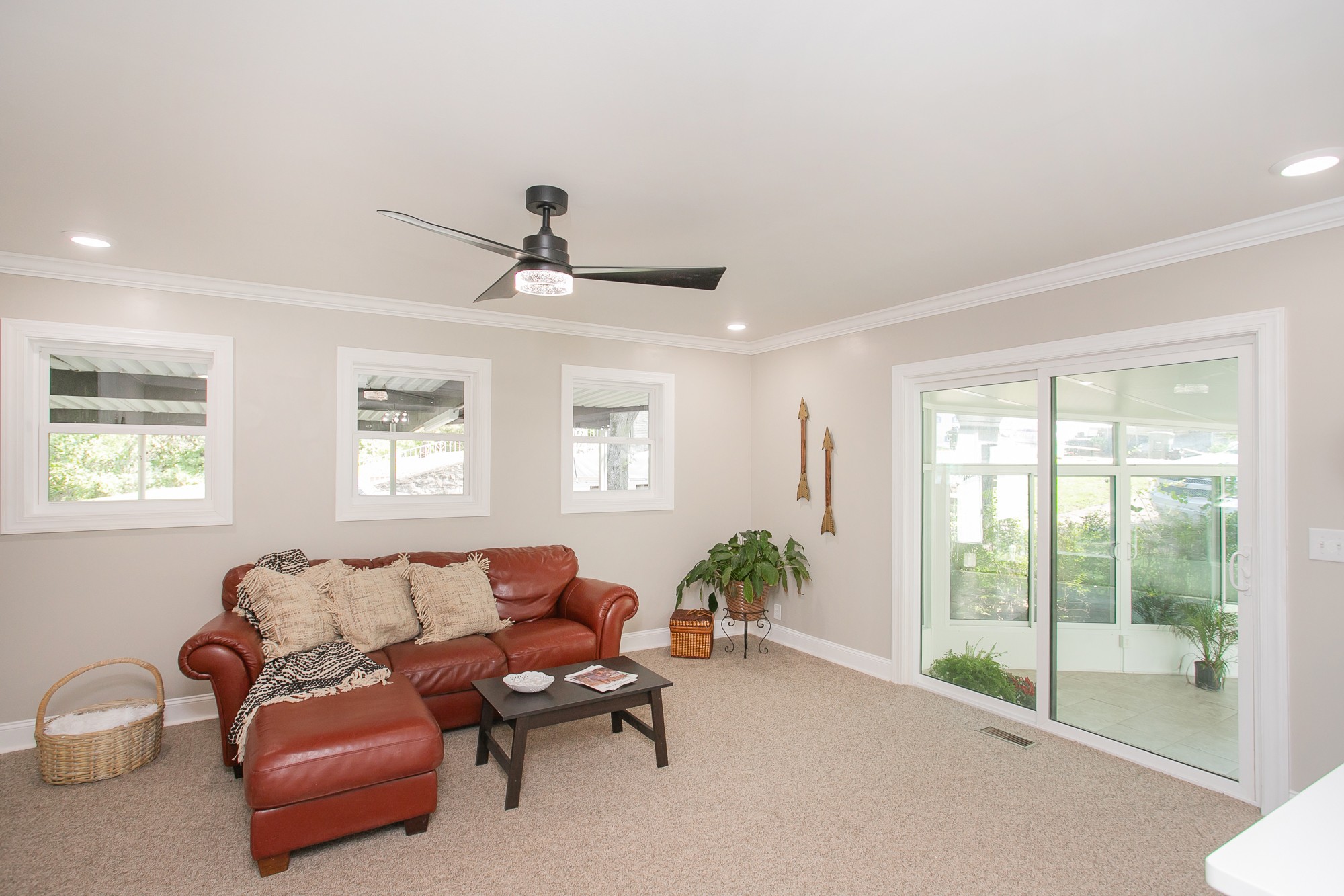 32 Jones Cir Property Photo 14