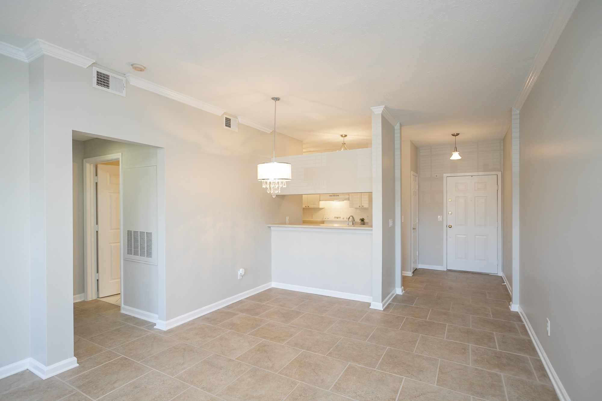 2025 Woodmont Blvd Property Photo 13