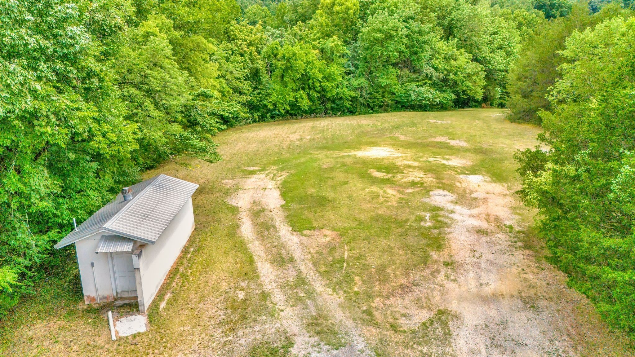 1076 Hwy 13 North Property Photo 45