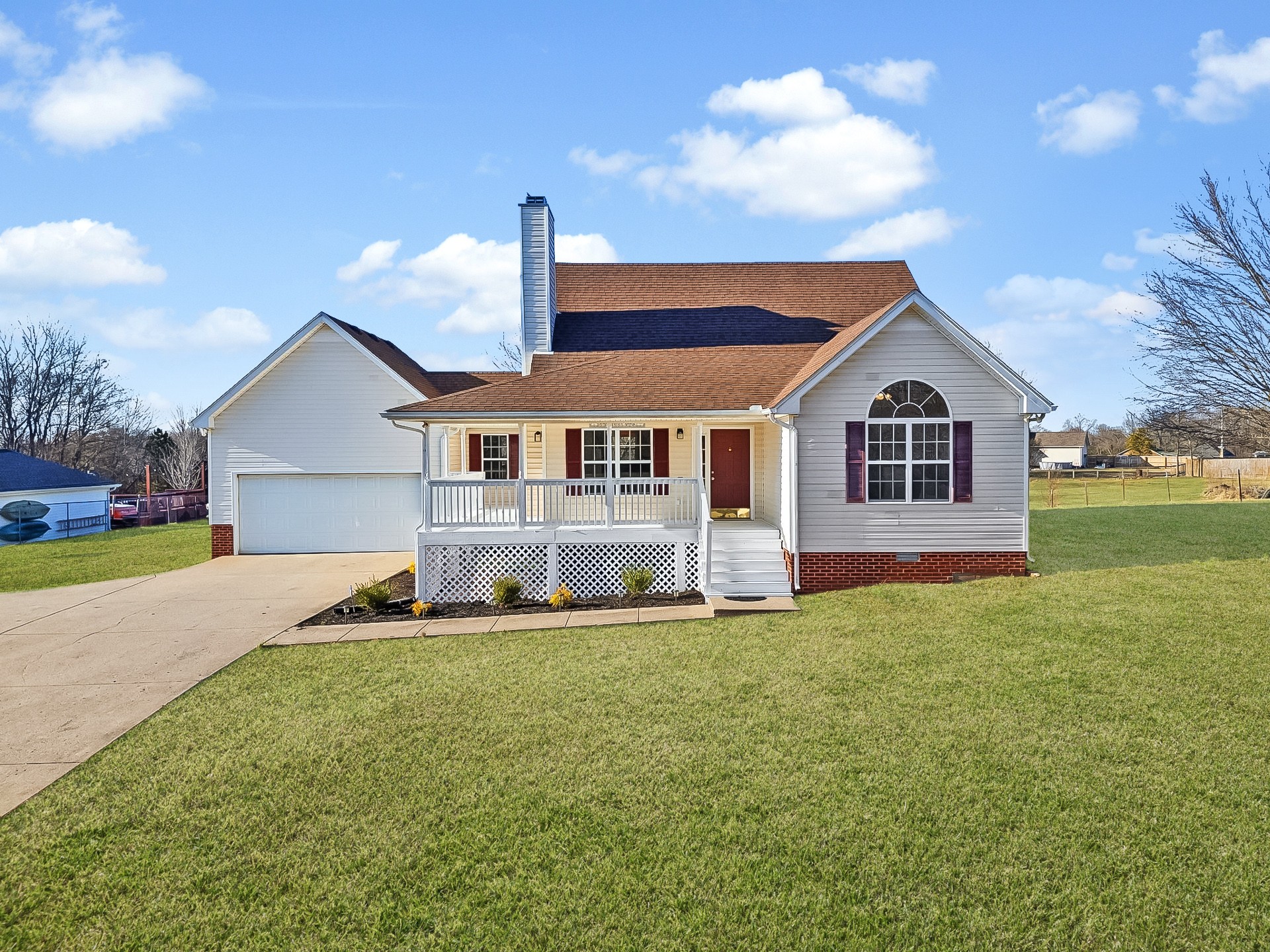 2898 Sweethome Rd Property Photo