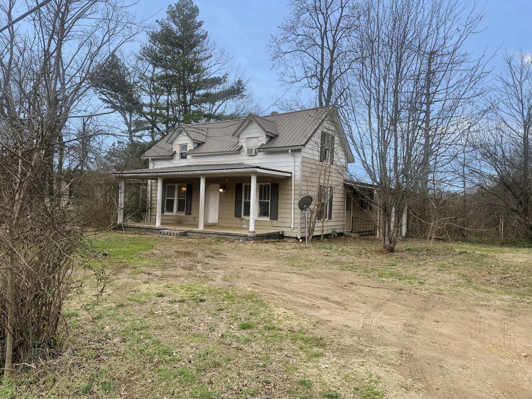 1155 Old Florence Rd Property Photo 2