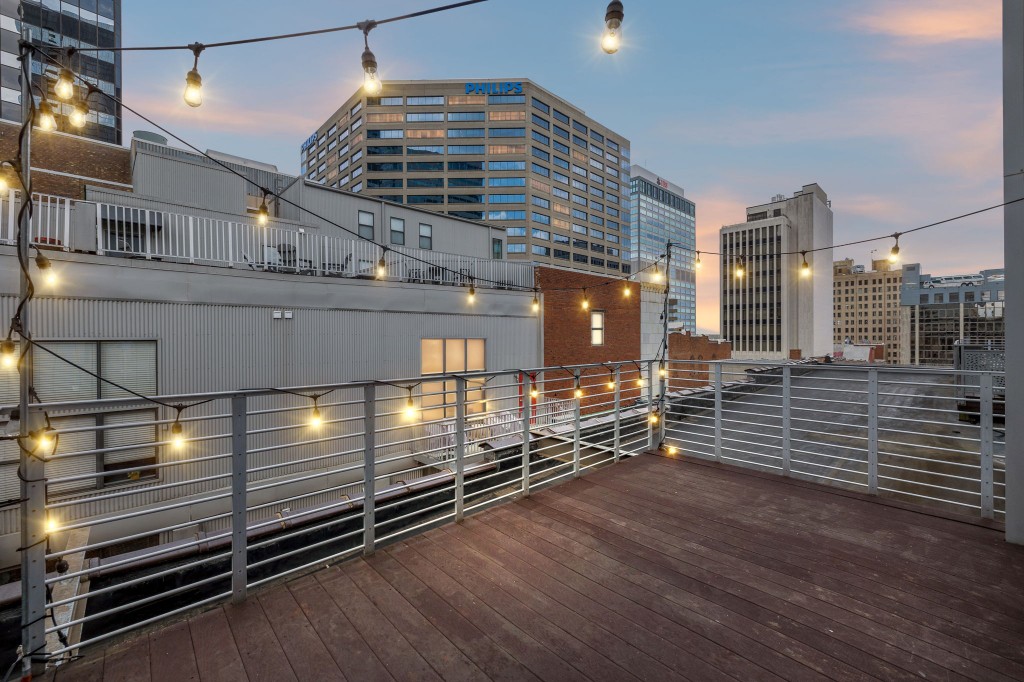 231 Rep John Lewis Way, N Property Photo 1