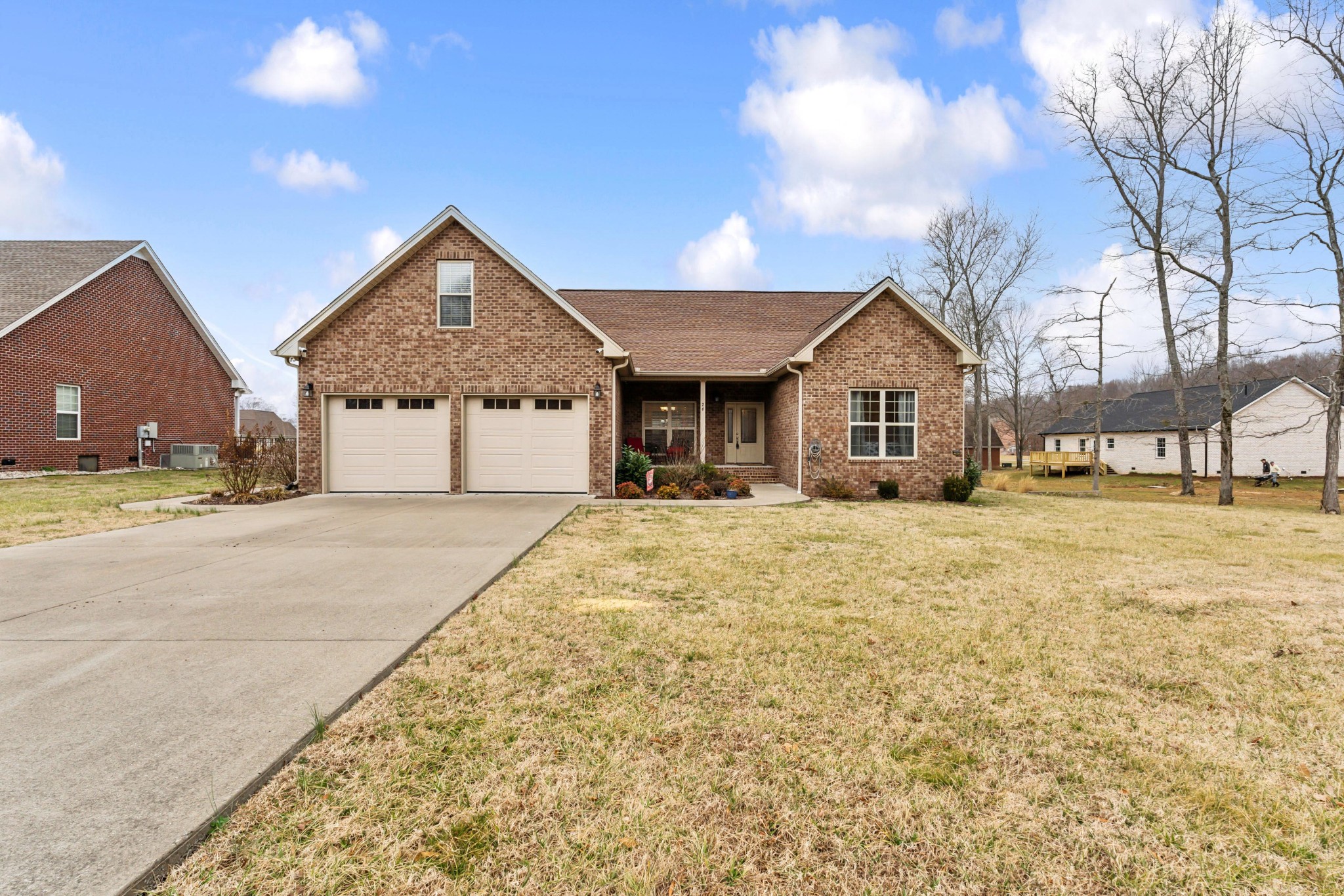 26 Deerfield Ln Property Photo