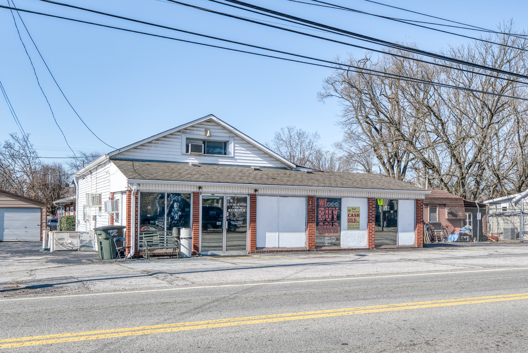 249 N Spring St Property Photo