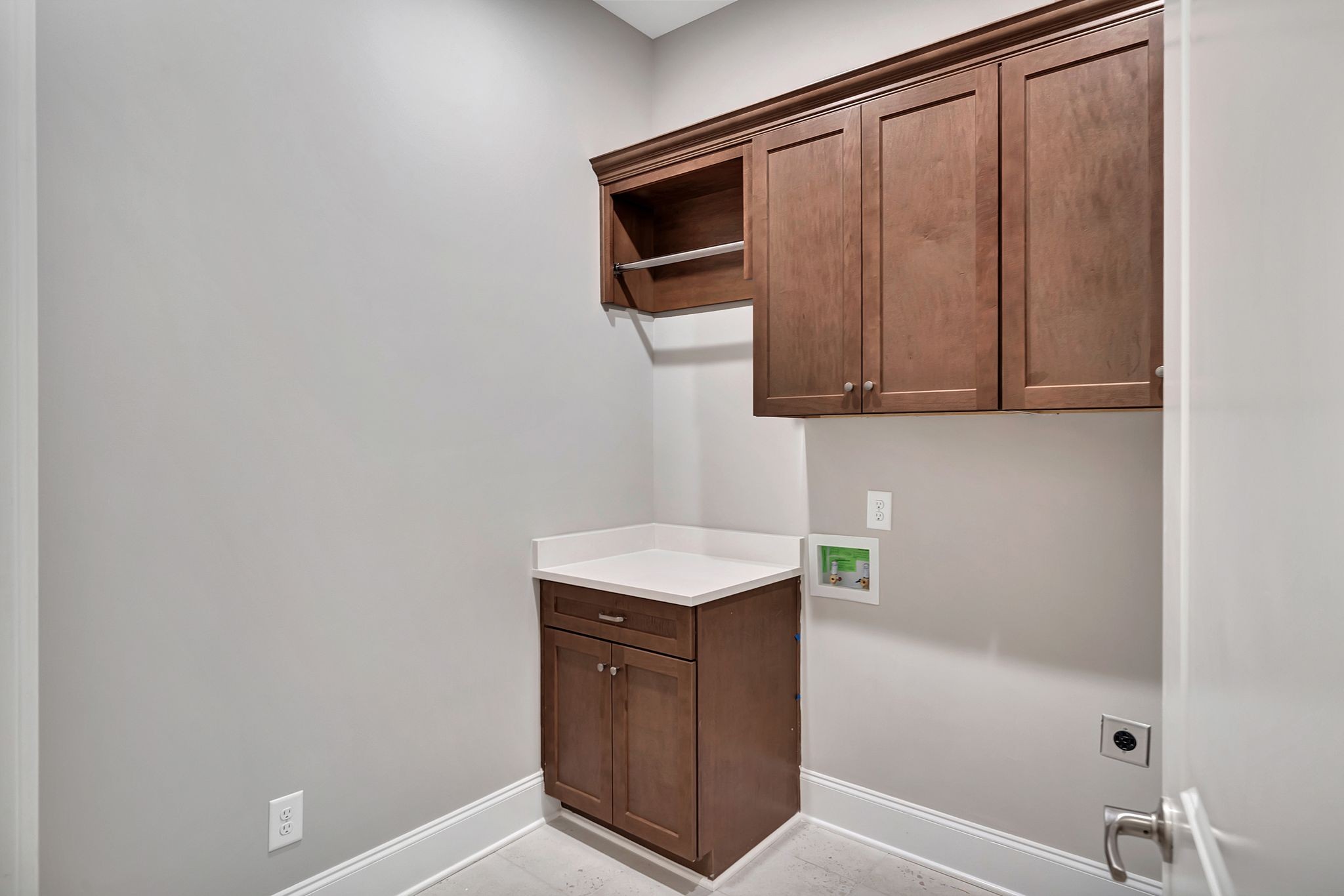 7127 Bolton Street Property Photo 22