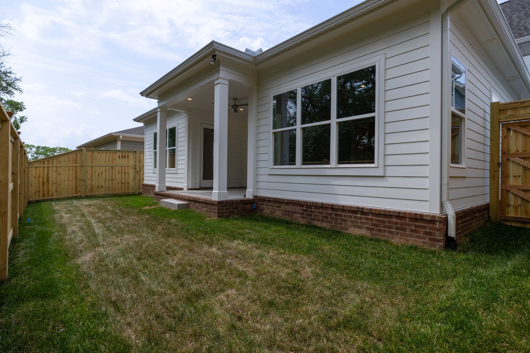 7127 Bolton Street Property Photo 29