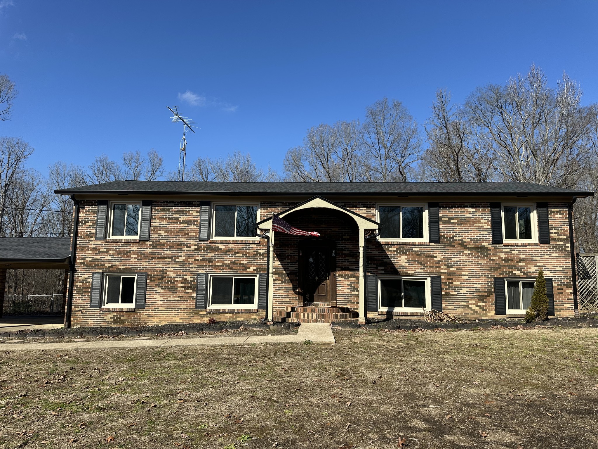 1317 Asbury Dr Property Photo 1