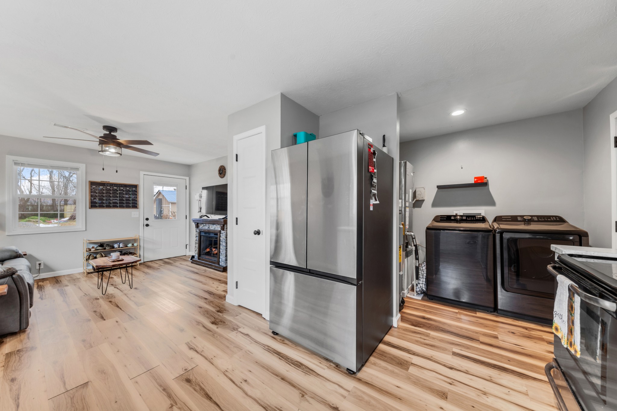 222 N Pine St Property Photo 19