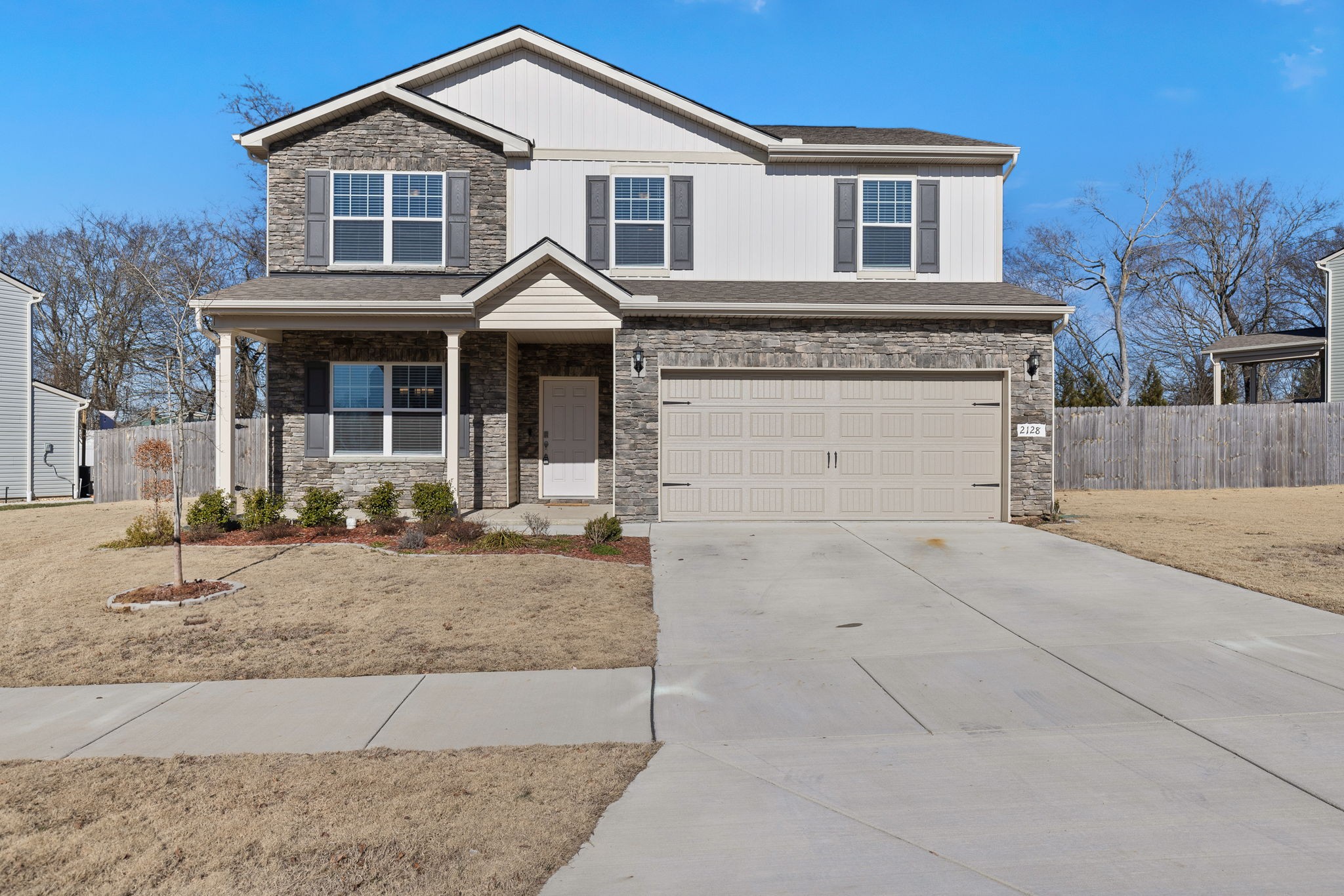 2128 Houston Bnd Property Photo 2