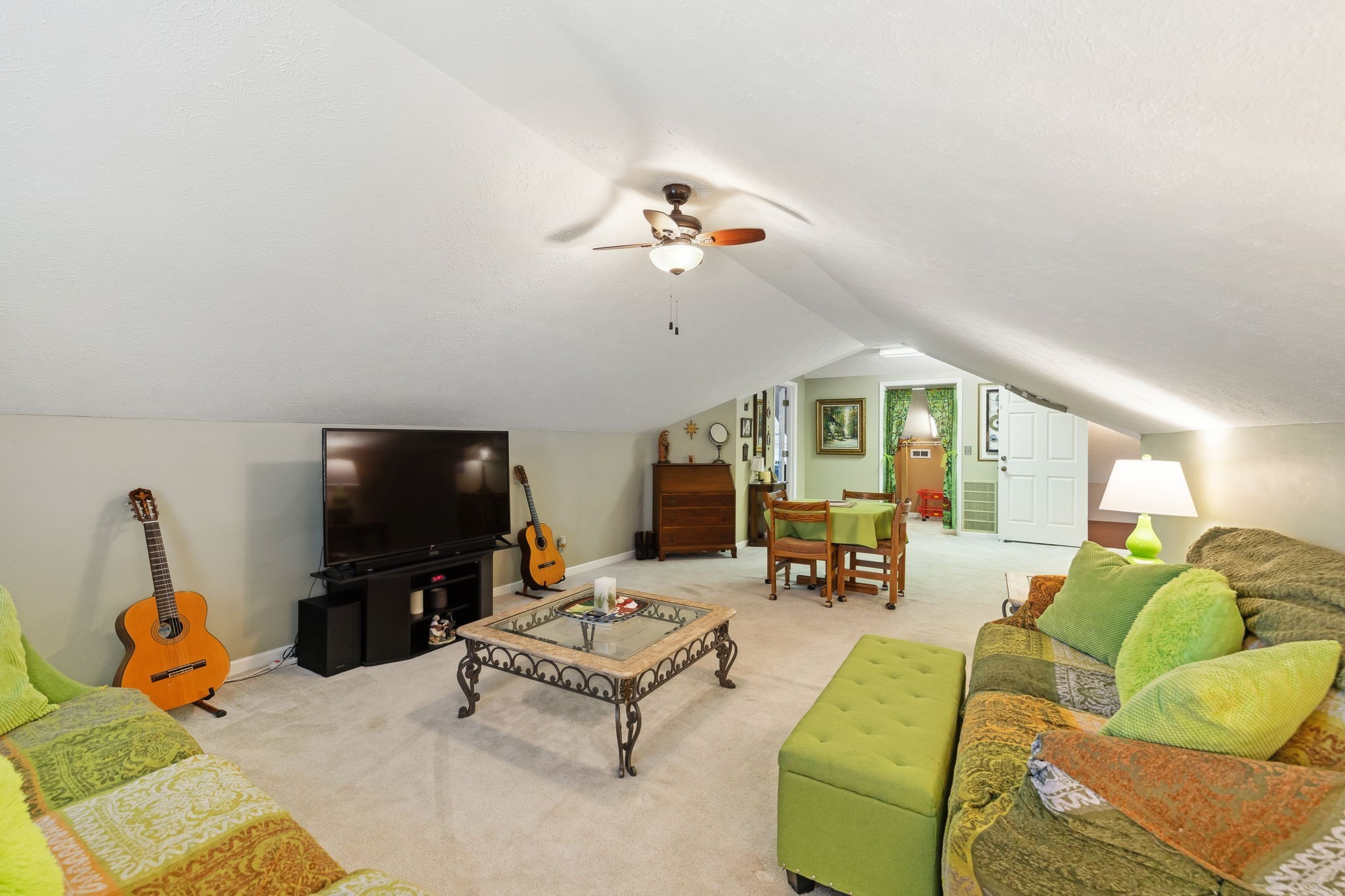831 Osborne Ln Property Photo 44
