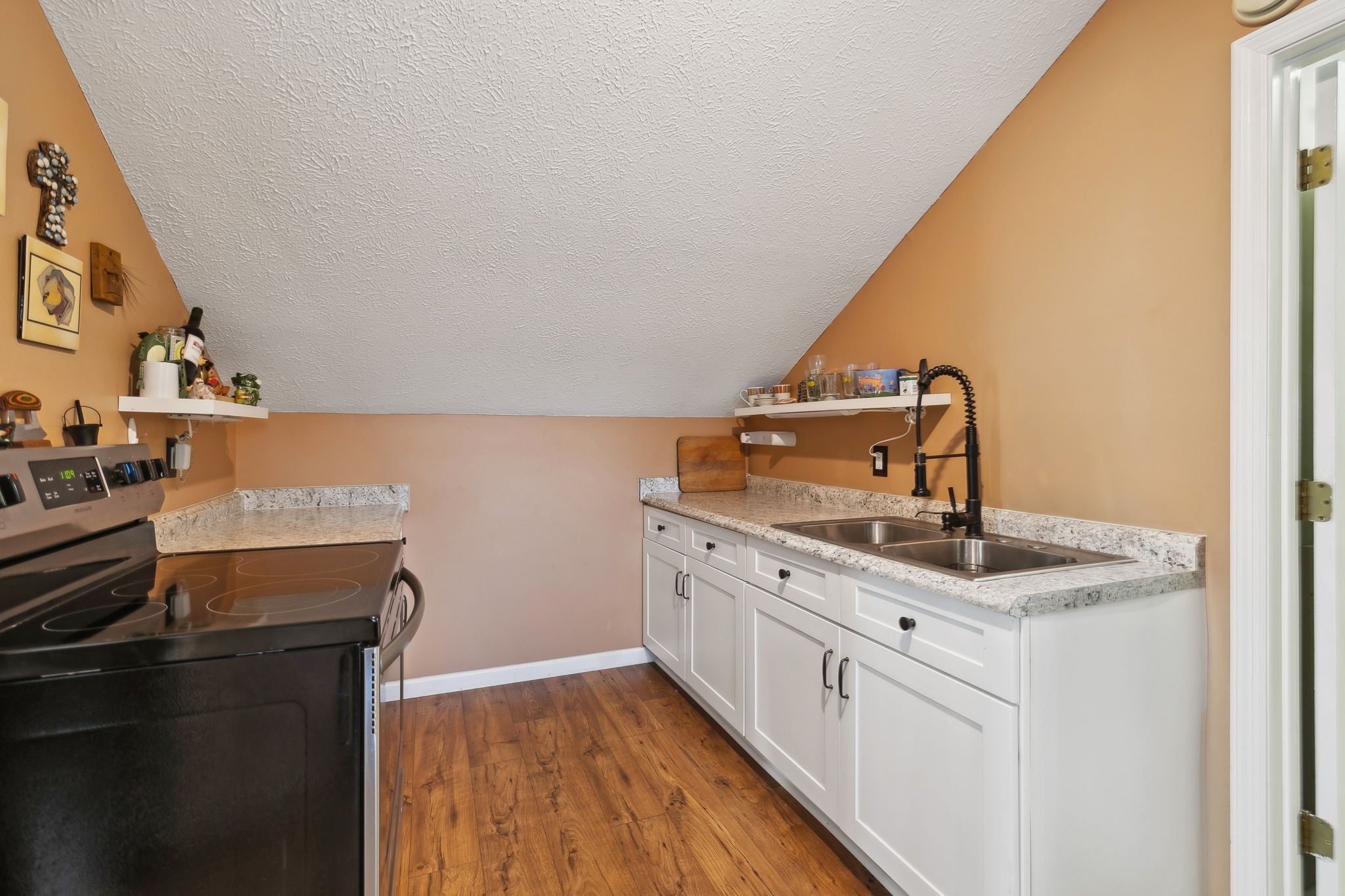 831 Osborne Ln Property Photo 47