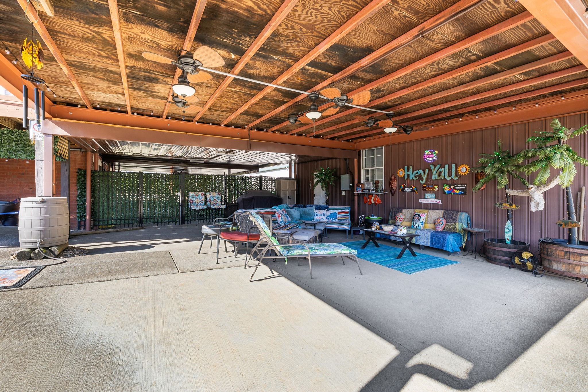 831 Osborne Ln Property Photo 63