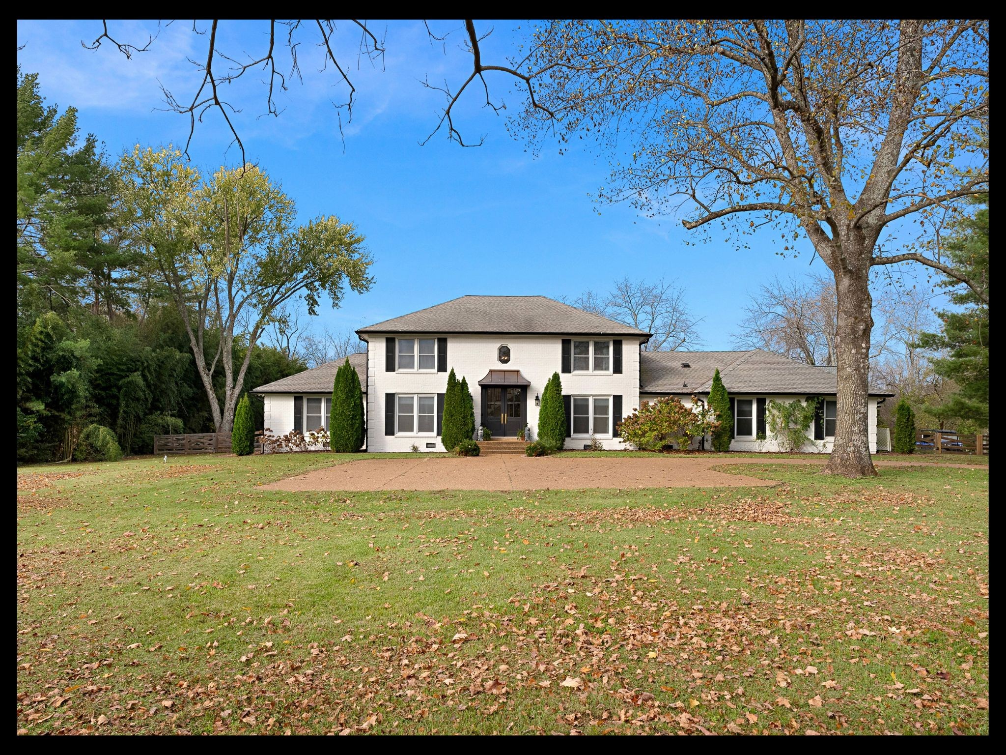 202 Deerfield Ln Property Photo 1