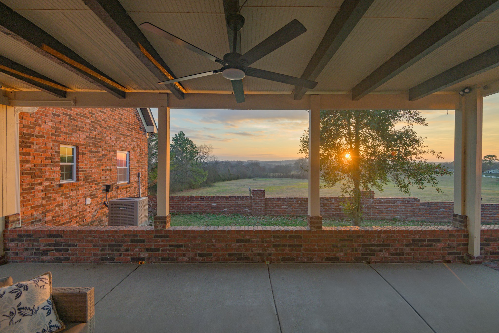 600 Knob Creek Rd Property Photo 12